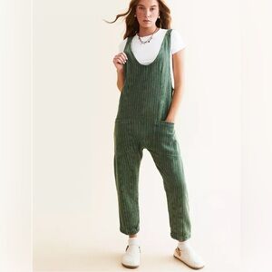 High Roller Overall Jumpsuit
FREE PEOPLE